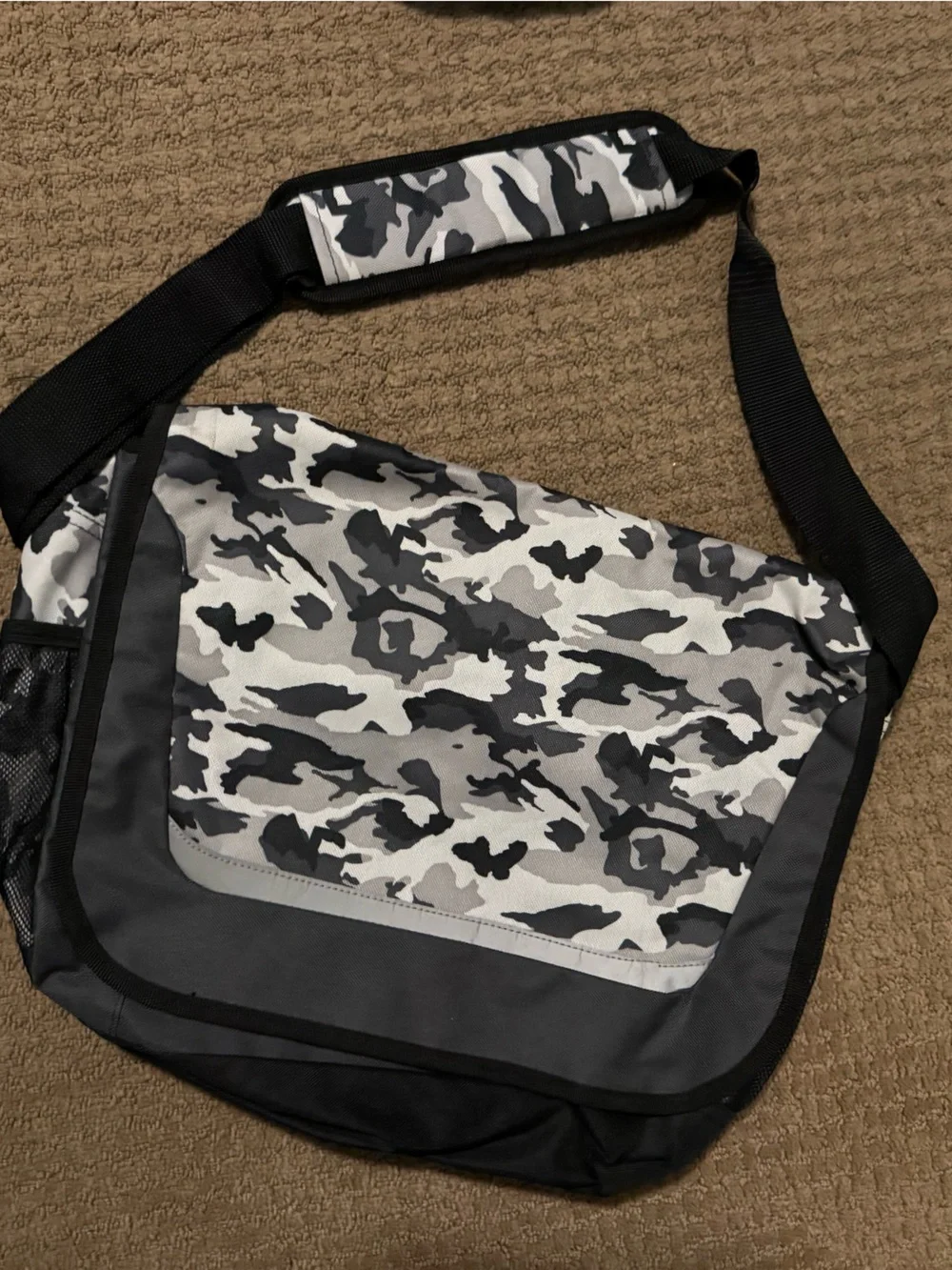 Men's Gray Camo Crossbody Messenger Bag
